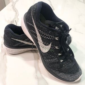 Nike Flyknit Lunar running shoes